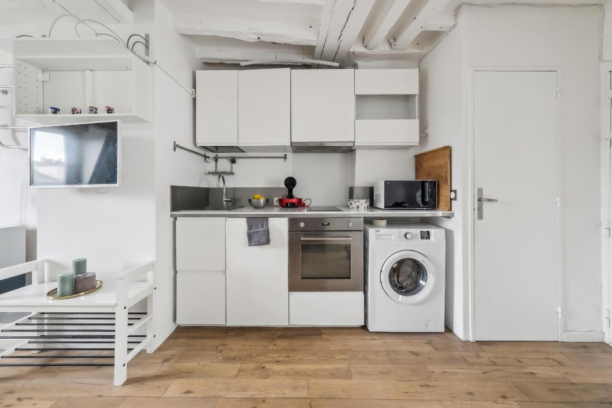 Appartement Flat Near Le Louvre Parijs